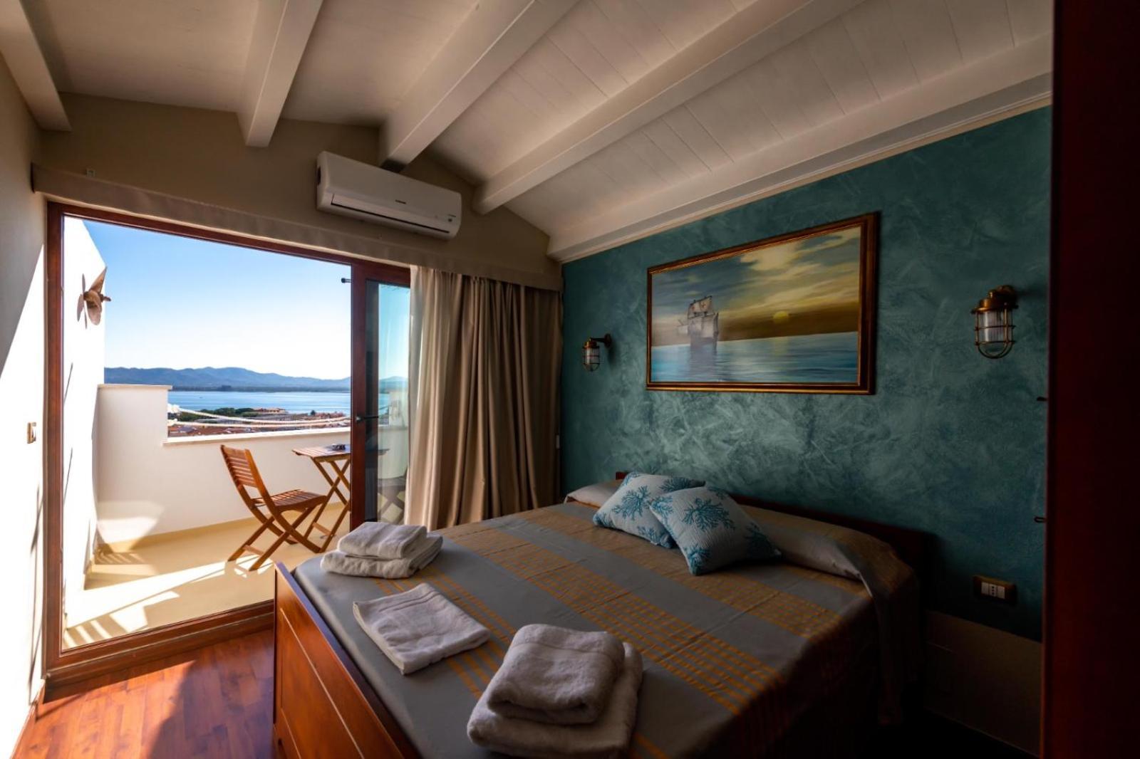 Hotel Le Tre Caravelle à SantʼAntìoco Extérieur photo